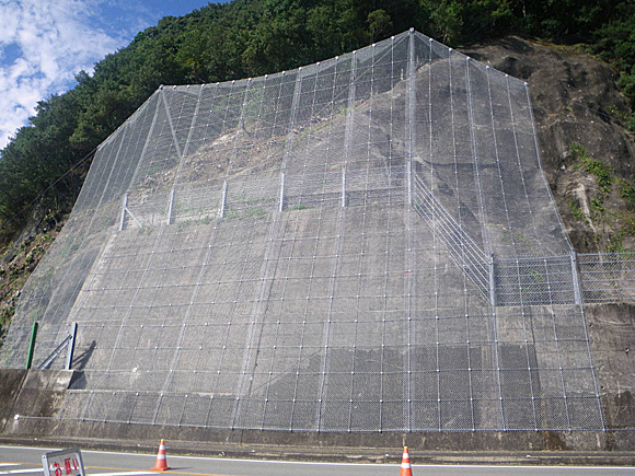 徳島県海部郡美波町　完成正面写真